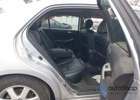 2005 Honda Accord 3.0 Ex from USA, damaged, VIN 1HGCM66545A026577